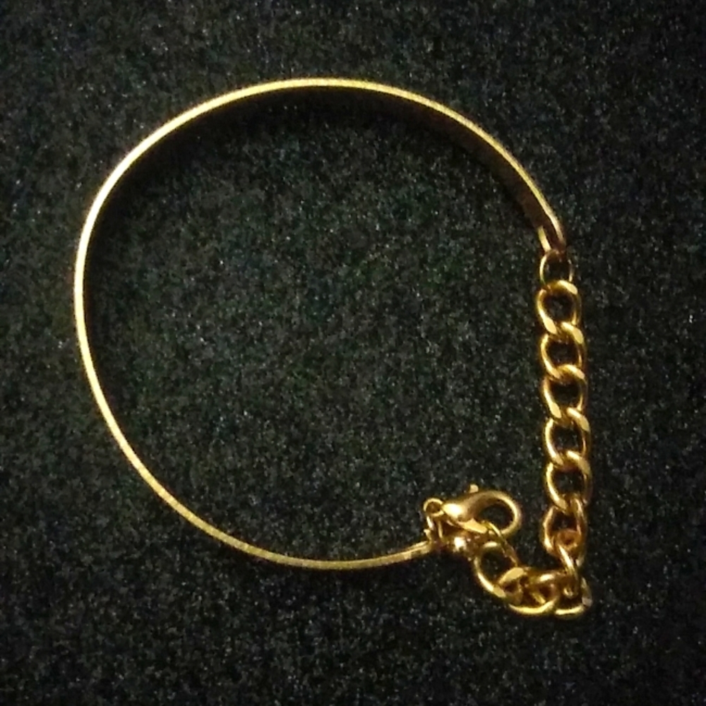 ACCESSORIES/BRACELET